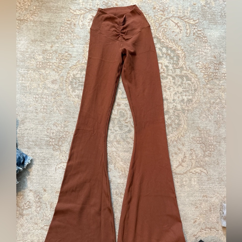Aerie Flared leggings